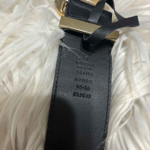 Women’s Gucci GG logo belt